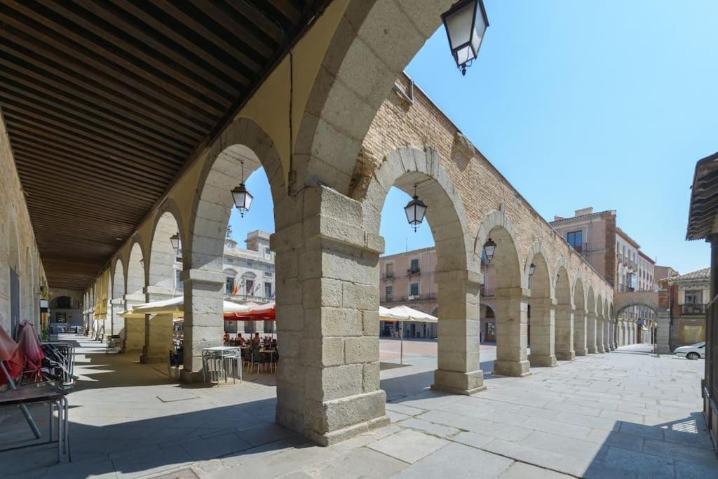Apt - Plaza Mayor Of Avila - 1 Min Alcazar Exterior foto